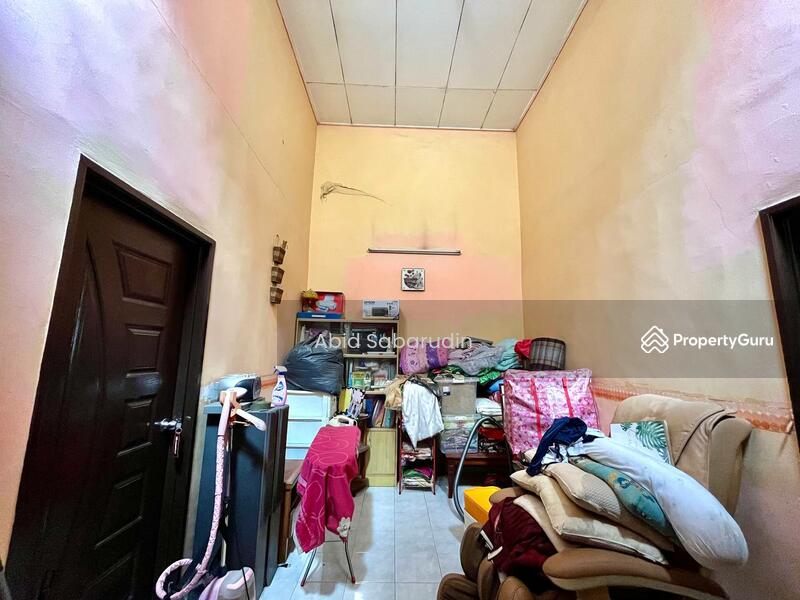 Rumah Teres 2-Tingkat untuk Dijual di Desa Latania (Shah Alam) - Abid Sabarudin - PropertyGuru.com.my