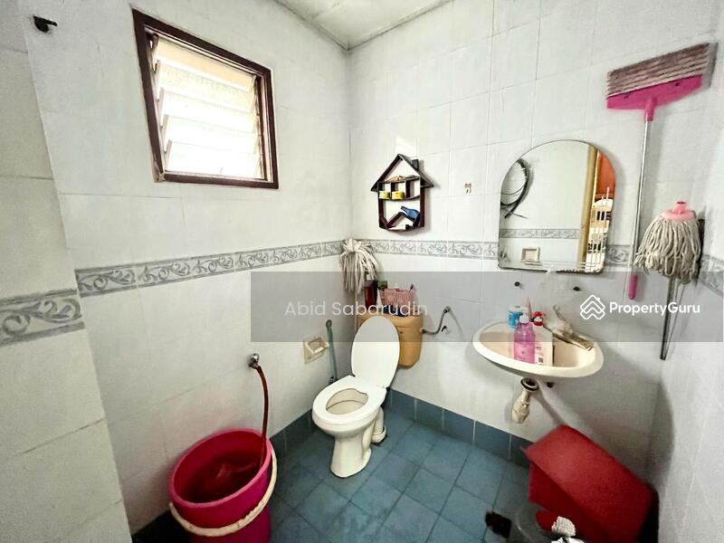 Rumah Teres 2-Tingkat untuk Dijual di Desa Latania (Shah Alam) - Abid Sabarudin - PropertyGuru.com.my