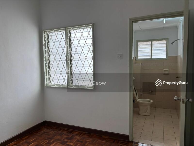 Rumah Teres 2 Tingkat untuk Dijual di Usj 14 (Subang Jaya) - Ween Geow - PropertyGuru.com.my