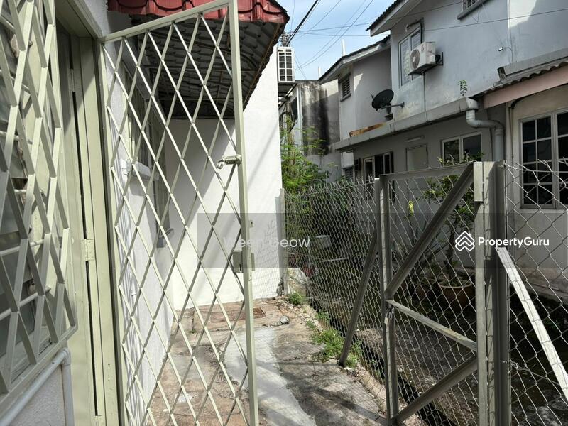Rumah Teres 2 Tingkat untuk Dijual di Usj 14 (Subang Jaya) - Ween Geow - PropertyGuru.com.my