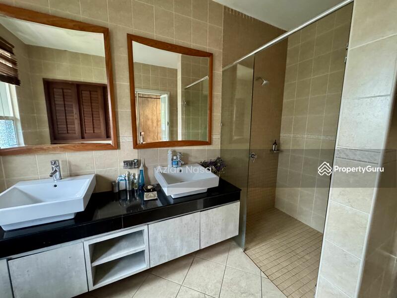 Untuk Dijual - Section 9