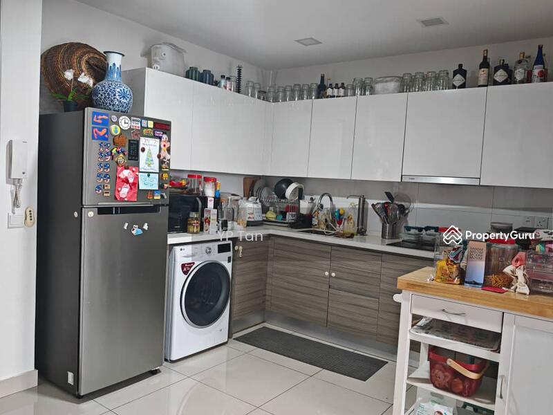 Untuk Dijual - 28 Boulevard