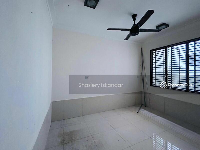 Jalan Tiang Seri @ Bukit Jelutong untuk Untuk Dijual - RM 1,100,000, Mac 2026 - PropertyGuru.com.my