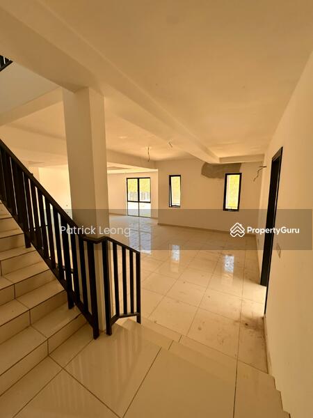 Amverton Hills @ Sungai Buloh untuk Untuk Dijual - RM 2,400,000, Feb 2026 - PropertyGuru.com.my