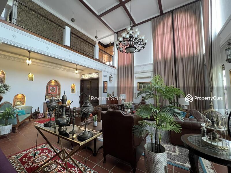 For Sale - 2 Storey Bungalow D'Kayangan Seksyen 13 Shah Alam