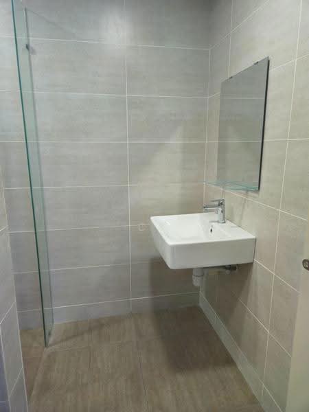 Service Residence for Rent at SouthPlace Residences @ Tropicana Metropark - Cs Chua - Bathroom - PropertyGuru.com.my