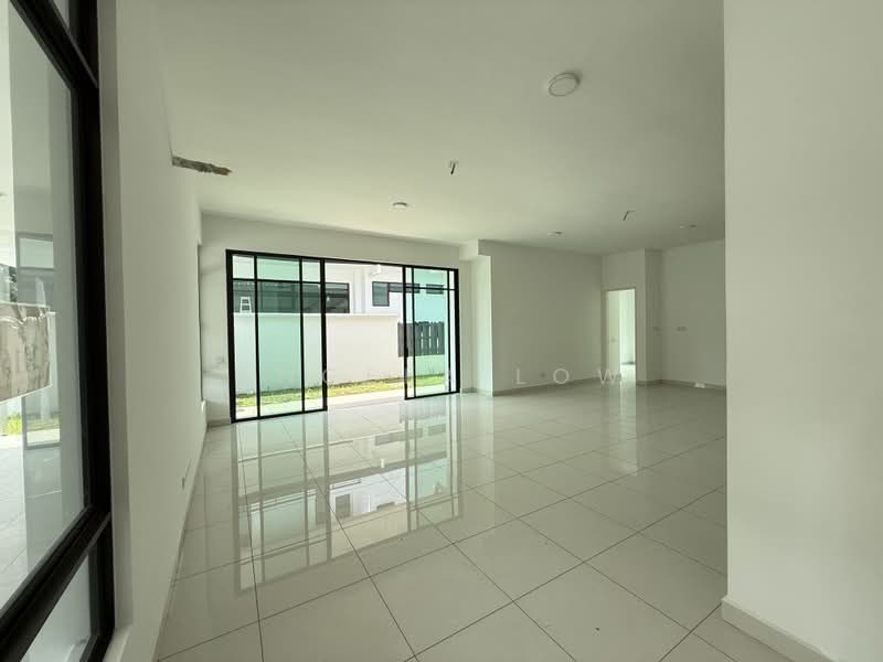 Semi-Detached House for Sale in Eco Majestic (Semenyih) - Angela Low - PropertyGuru.com.my