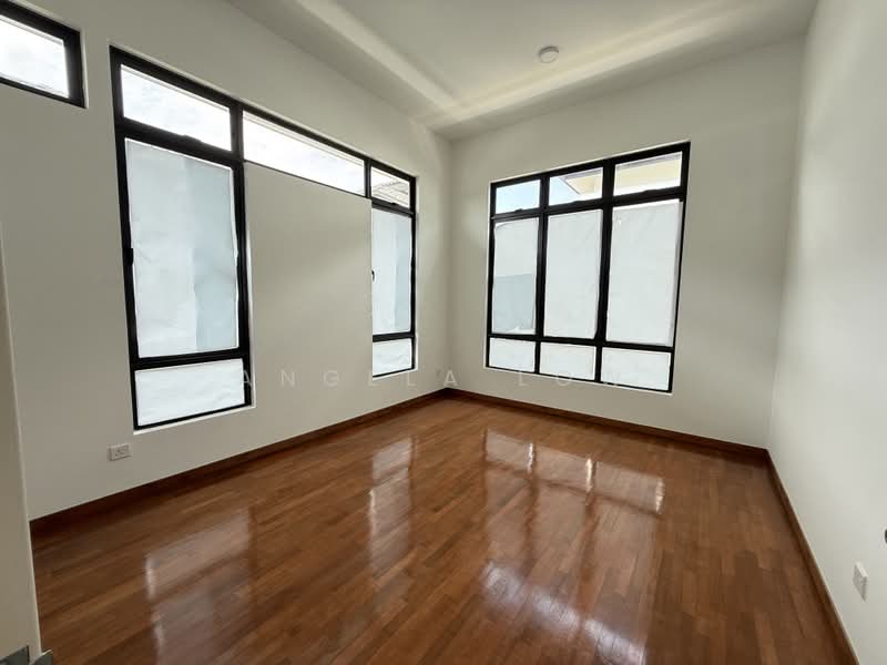 Semi-Detached House for Sale in Eco Majestic (Semenyih) - Angela Low - PropertyGuru.com.my