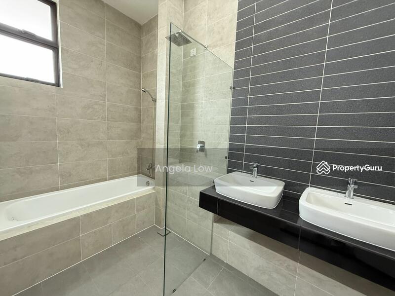 Semi-Detached House for Sale in Eco Majestic (Semenyih) - Angela Low - PropertyGuru.com.my