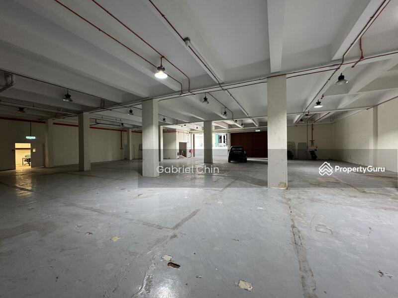 For Sale - Batu Caves, SBC, Industri Batu Caves (3 Storey Semi-D) with Lift