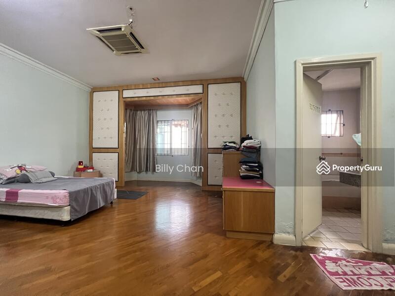 Untuk Dijual - Pinggiran Bukit Segar