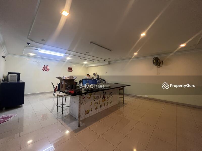 Untuk Dijual - Pinggiran Bukit Segar