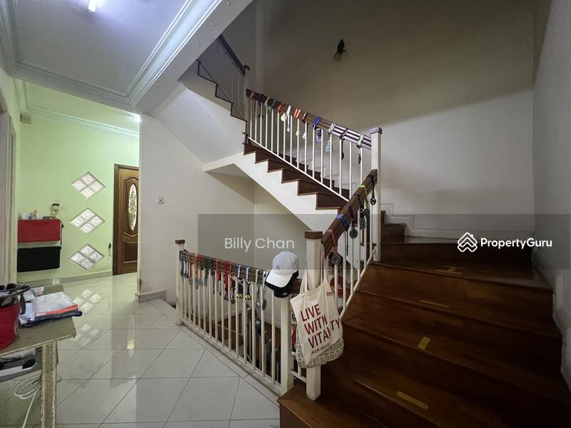 Untuk Dijual - Pinggiran Bukit Segar