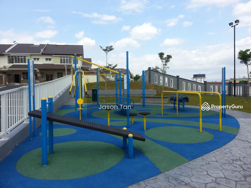 Townhouse for Sale in Seri Kembangan (Selangor) - Jason Tan - PropertyGuru.com.my