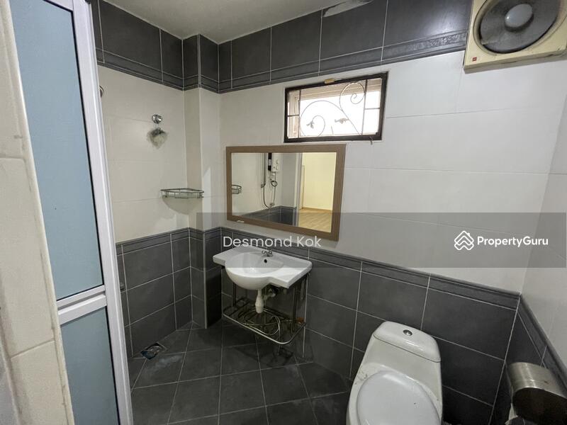 Untuk Dijual - Bandar Menjalara