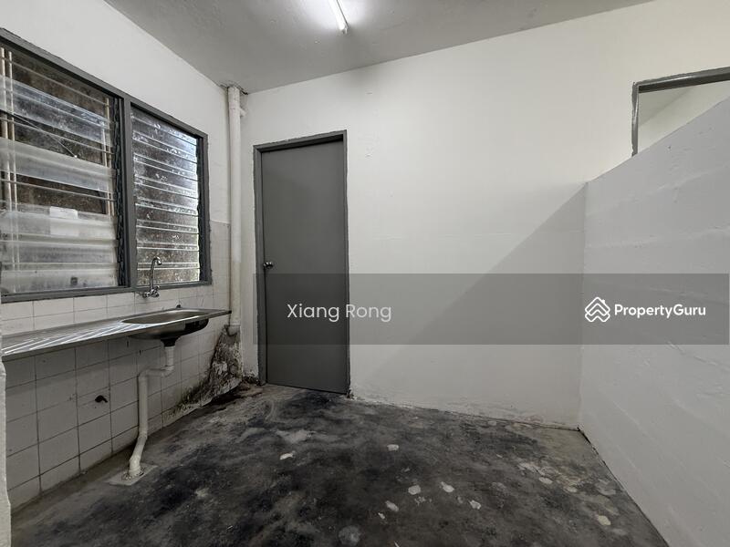 Untuk Dijual - Seri Kembangan Apartment