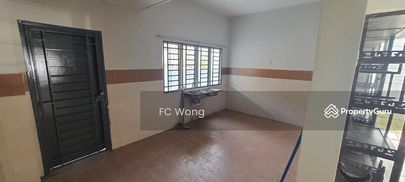 For Rent - Emerald height, Puncak Jalil, Seri Kembangan