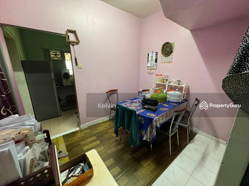 Untuk Dijual - 2 Sty Teres Keruing Rasa Utama Batang kali Ulu Yam Serendah Rawang