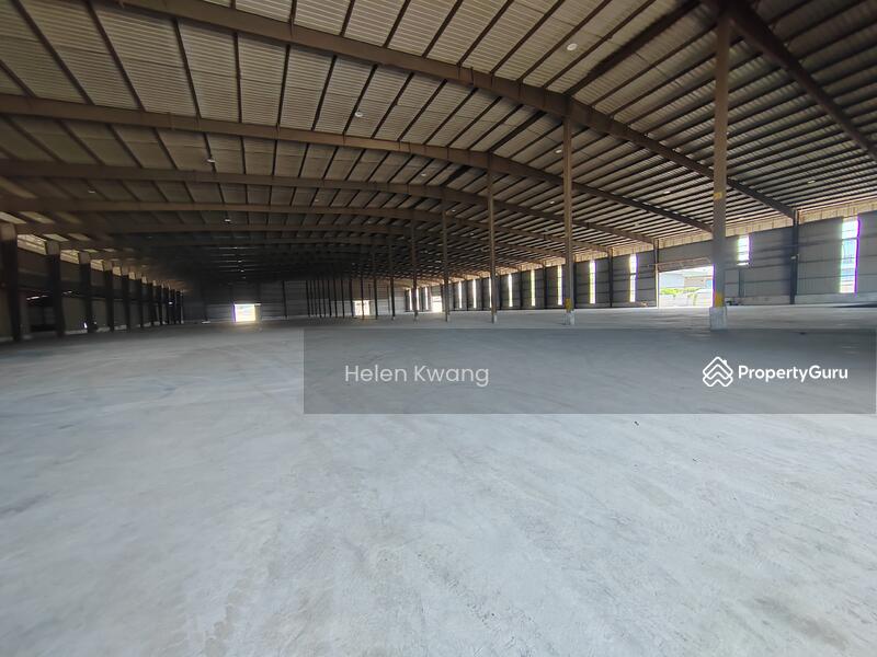 Untuk Disewa - Shah Alam, Selangor Detached Factory with Loading Bays