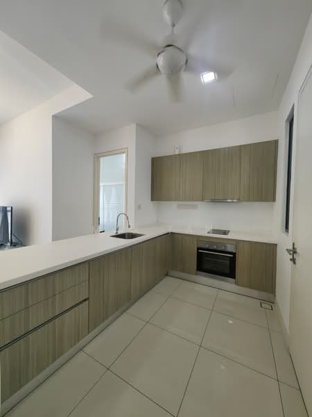 Servis Apartment untuk Disewa di Tropicana Gardens - Max Tan - Kitchen - PropertyGuru.com.my