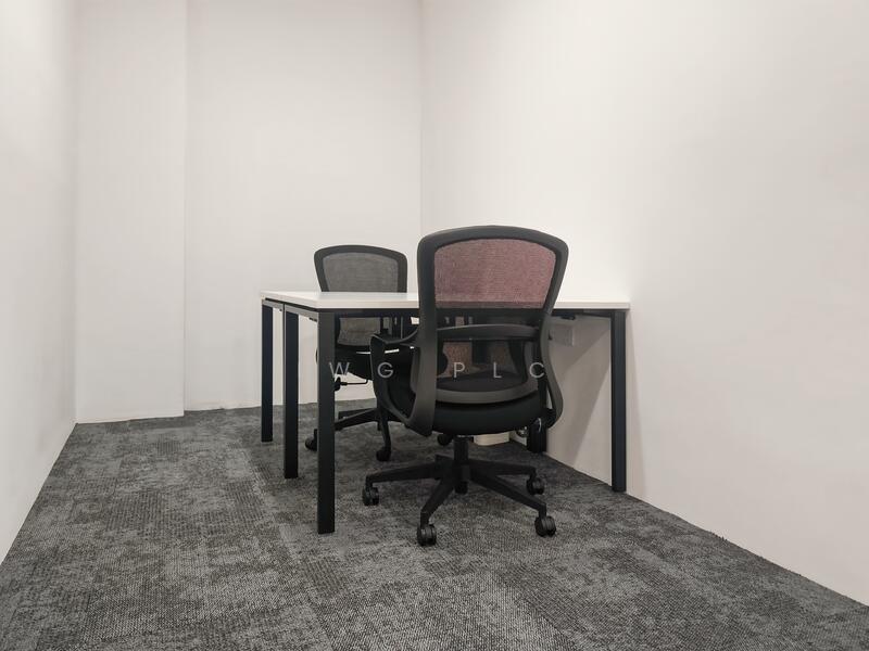 Untuk Disewa - The Podium