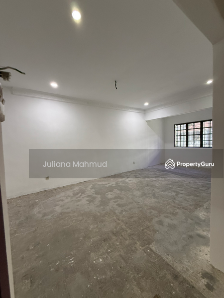 Untuk Dijual - Terrace house at Taman Permata