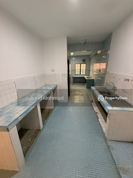 Untuk Dijual - Terrace house at Taman Permata