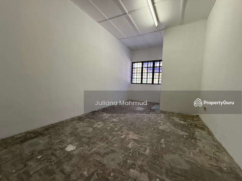Untuk Dijual - Terrace house at Taman Permata