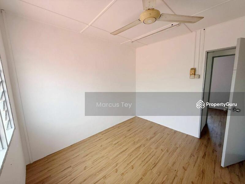 For Sale - Taman Bakri Mulia Muar