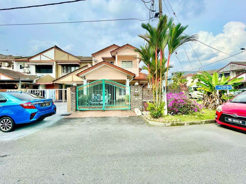 Untuk Dijual - Corner Lot Double Storey Taman Pandan Indah Ampang