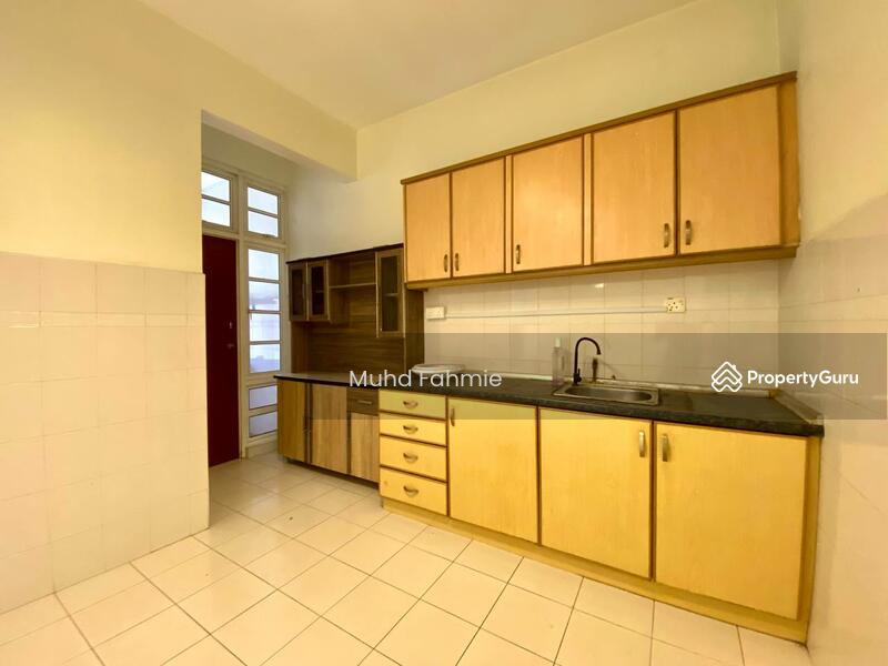 Villa Damansara, Seksyen 4, Kota Damansara