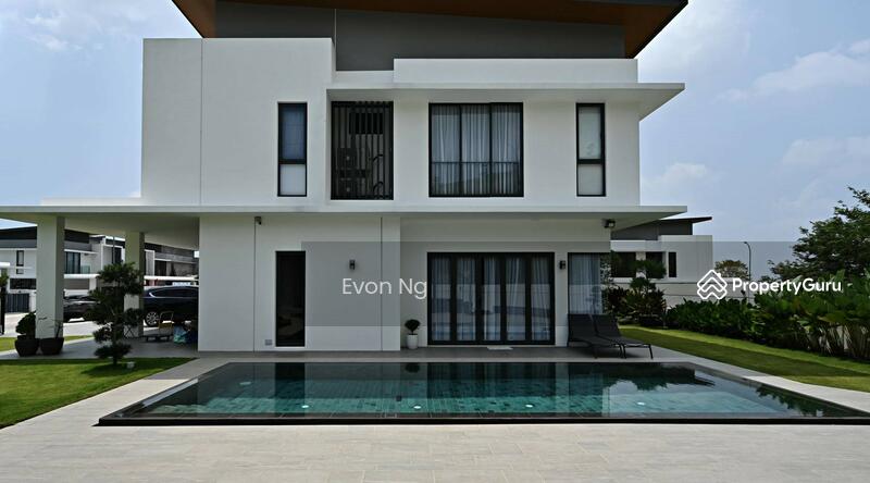 Untuk Dijual - Seremban 2!! Premium Bungalow 80 x 100!! Corner Semi-D
