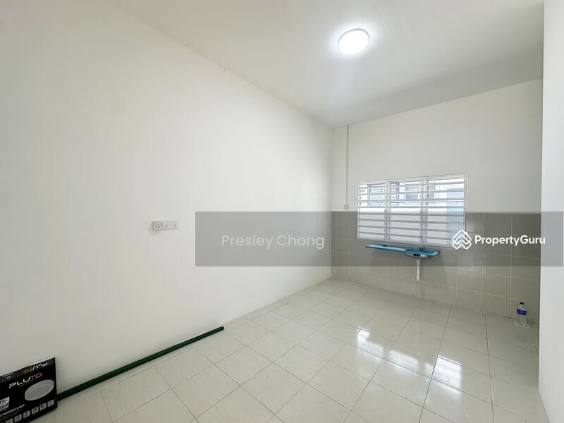 1-storey Terraced House for Sale in Kampar Putra (Kampar) - Presley Chong - PropertyGuru.com.my