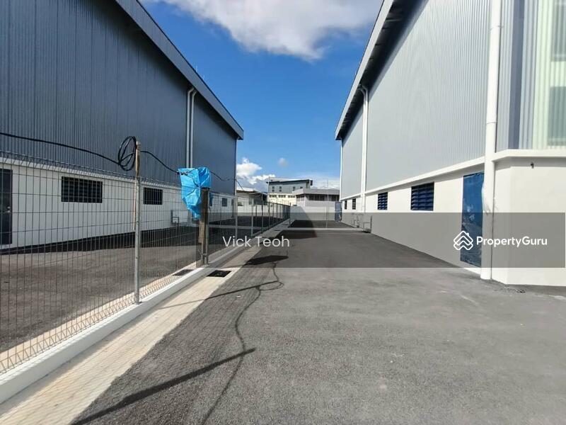 For Rent - Semi Detached Warehouse Factory Bukit Tengah Light Industry Brand New