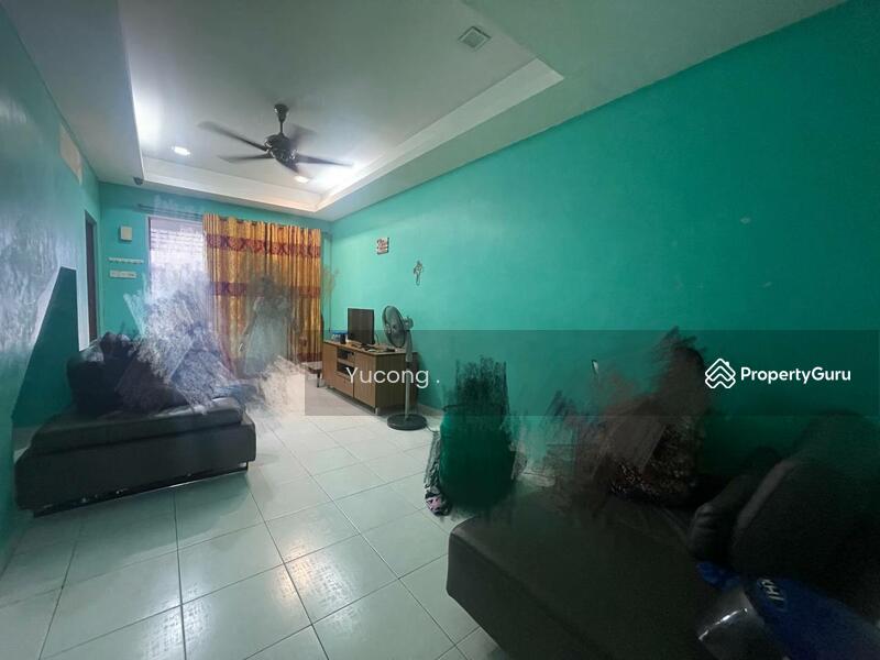 For Sale - Taman Larkin