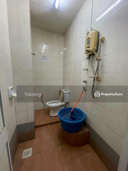 For Sale - Taman Larkin