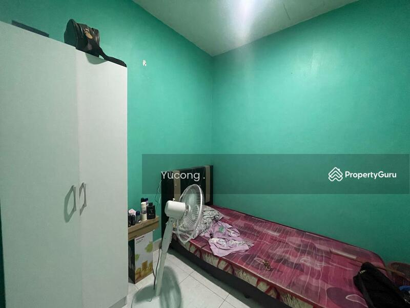 For Sale - Taman Larkin