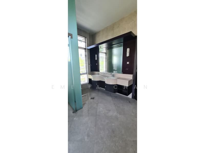 Bungalow House untuk Dijual di Glenmarie (Selangor) - Emelia Chan - Bathroom - PropertyGuru.com.my