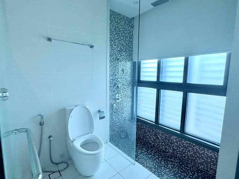 For Rent - Vogue Suites One