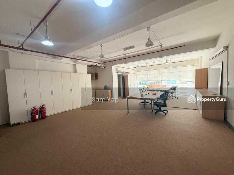 For Rent - Oasis Square