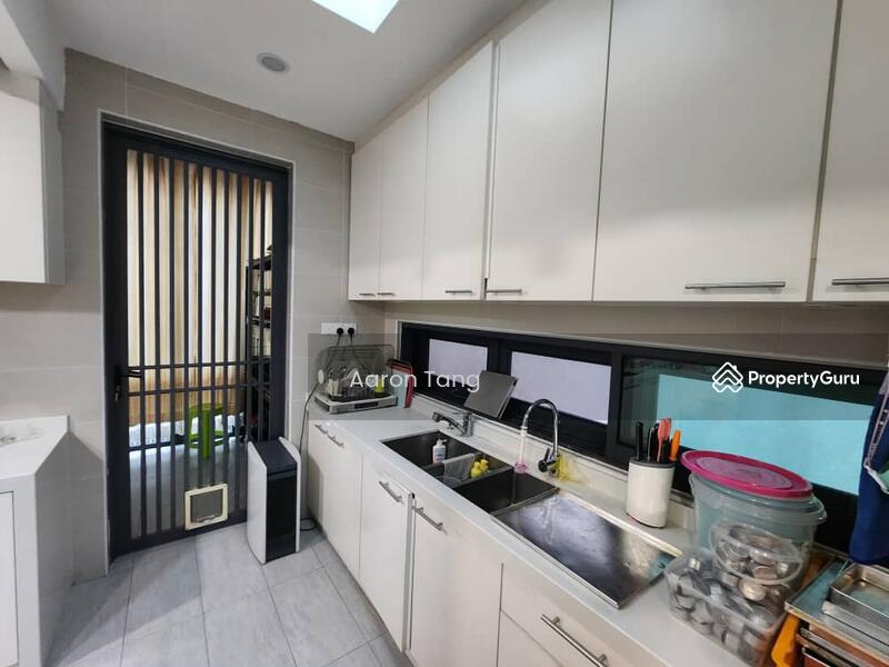 For Sale - The Airie