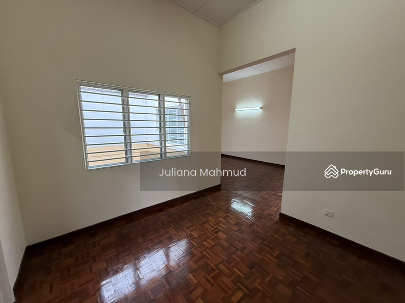 2-storey Terraced House for Sale in Denai Alam (Shah Alam) - Juliana Mahmud - PropertyGuru.com.my