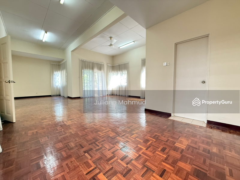 2-storey Terraced House for Sale in Denai Alam (Shah Alam) - Juliana Mahmud - PropertyGuru.com.my