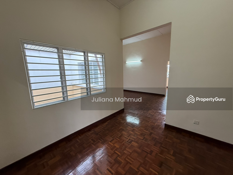 2-storey Terraced House for Sale in Denai Alam (Shah Alam) - Juliana Mahmud - PropertyGuru.com.my