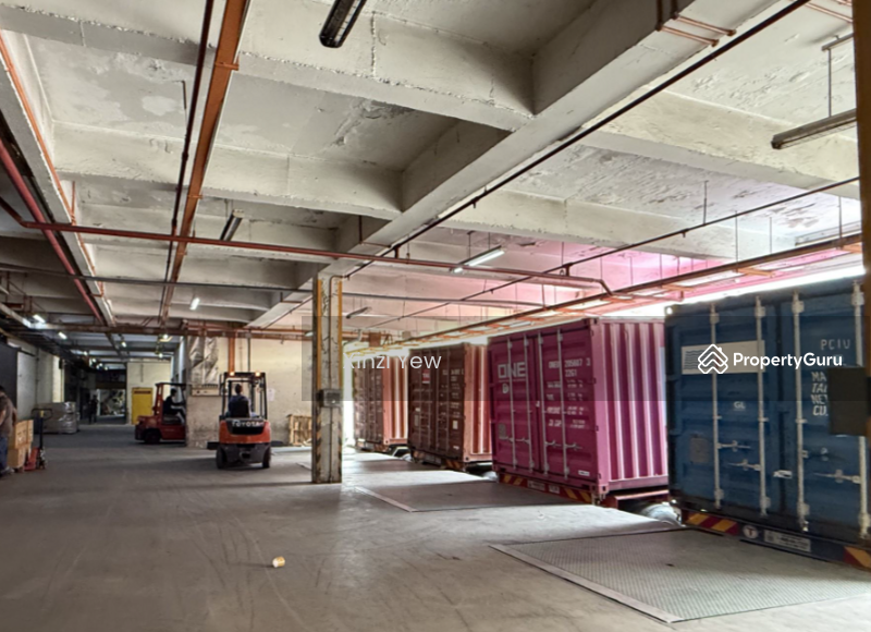 Untuk Disewa - Kepong Segambut Warehouse for Rent 40ft container forklift access cargo lifts