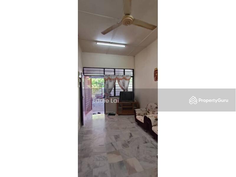 1-storey Terraced House for Sale in Taman Ikhlas (Teluk Intan) - Eddie Lai - PropertyGuru.com.my