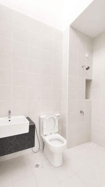 Rumah Teres 2 Tingkat untuk Disewa di Eco Forest (Semenyih) - CK Law - Bathroom - PropertyGuru.com.my