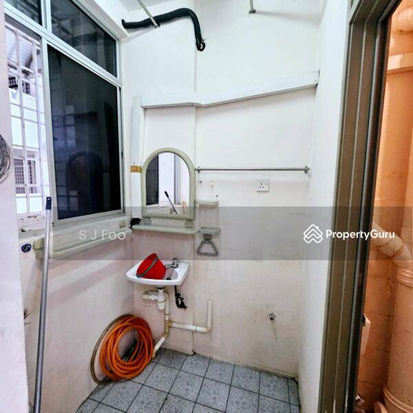 For Sale - Jay Series (Greenlane Heights Block J)