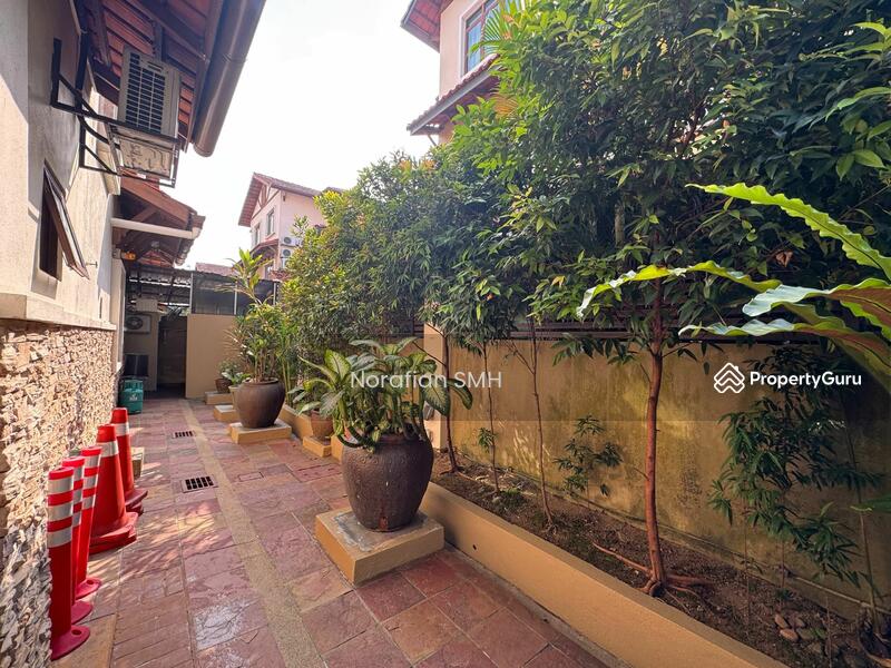 For Sale - Bungalow at TTDI Jaya