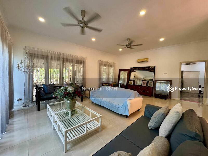 For Sale - Bungalow at TTDI Jaya